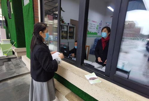 物業公司清理違章建筑，必須事先通知業主嗎？——兼談建筑物清潔服務的職責邊界